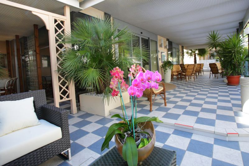 Hotel 3 stelle Venezia a Rimini foto esterno